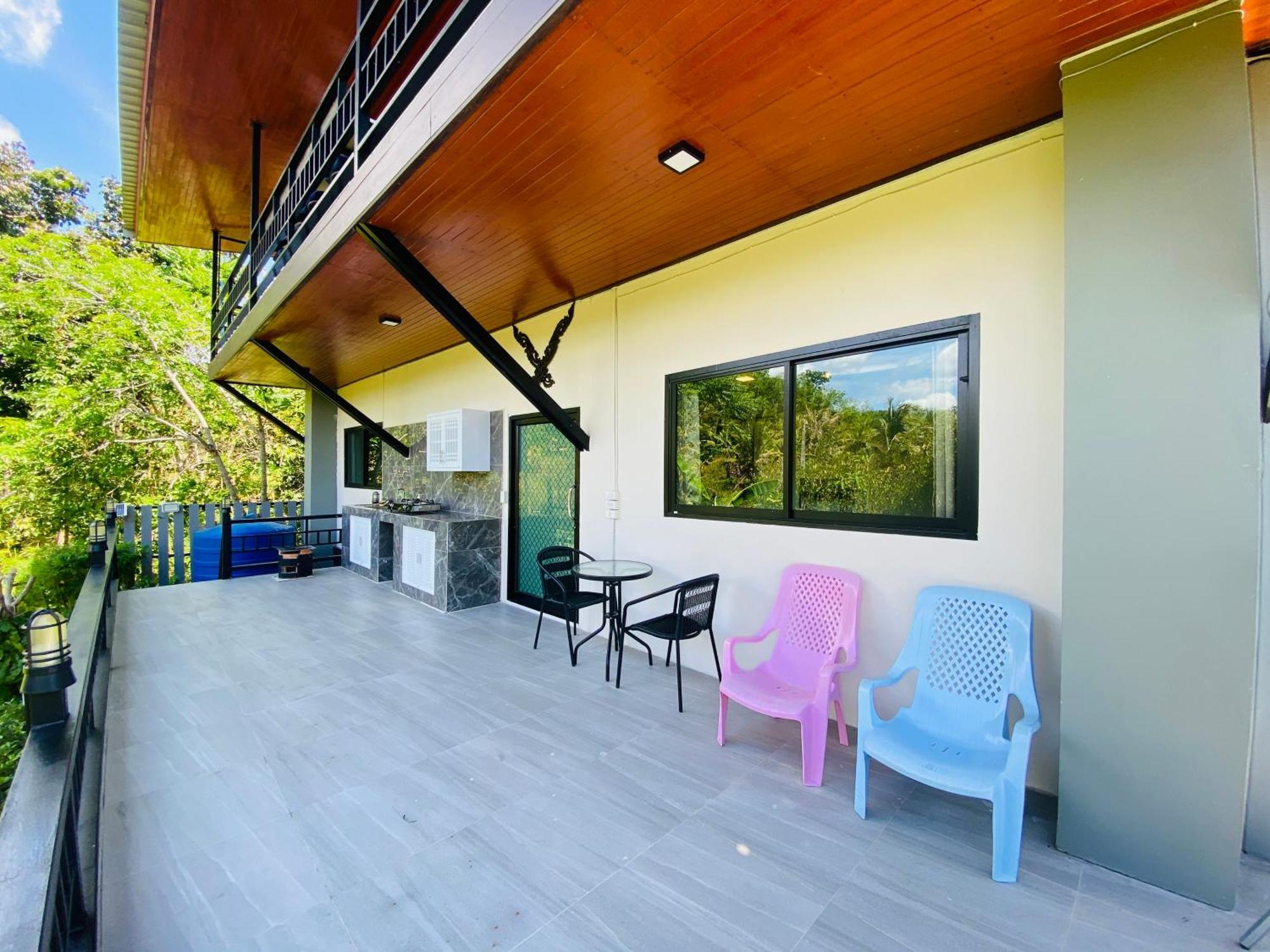 Thawat Boutique Holiday home *