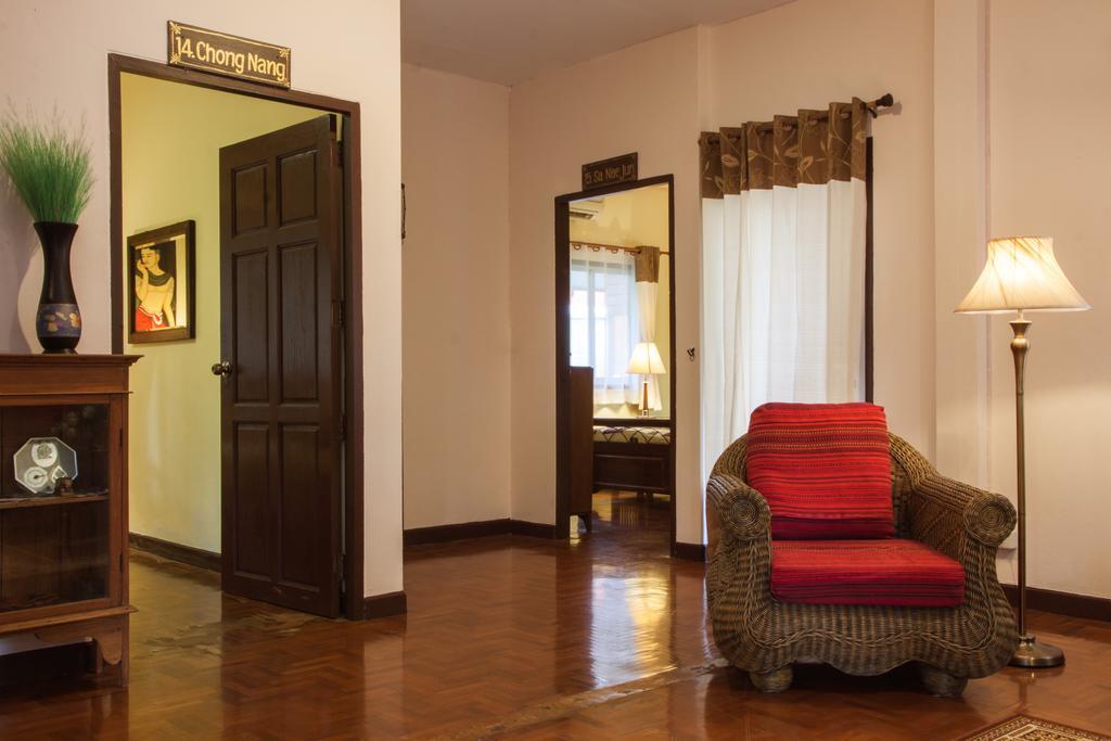 Acomodação com café da manhã  Joy's House & Tour