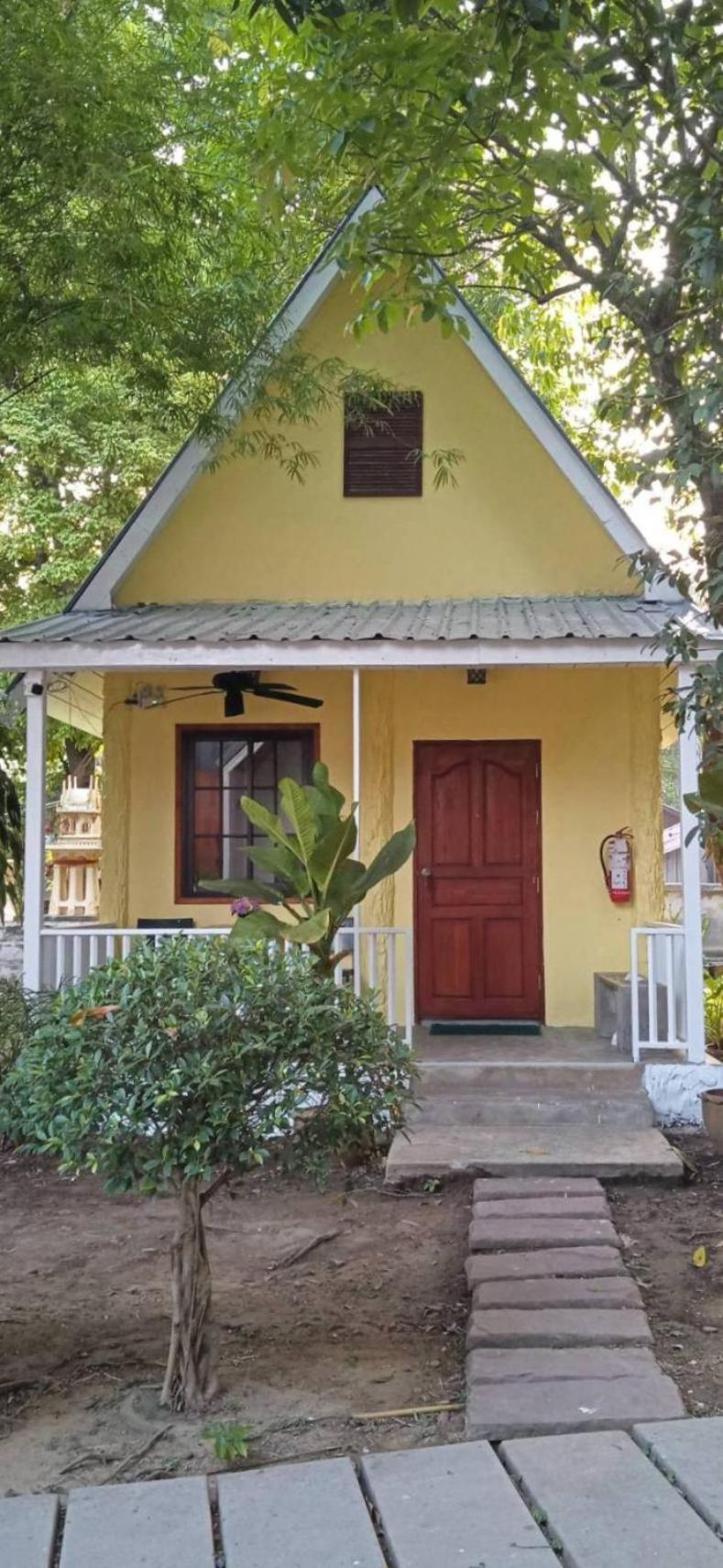 Baan Pong Tara Resort