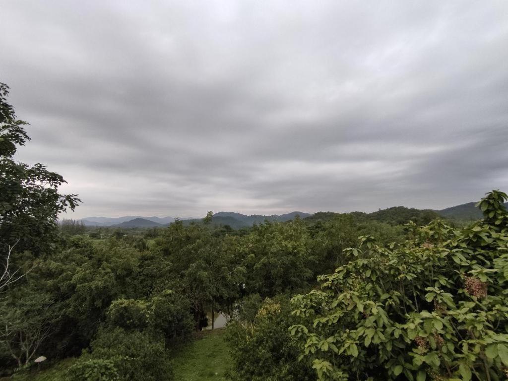 Resort Banrai Pornsawun Suan Phueng