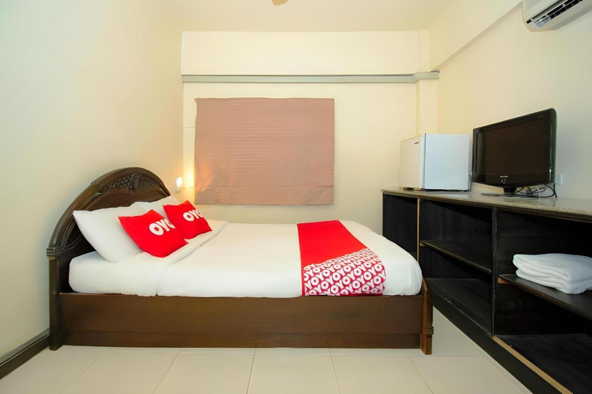 Highway Hotel 3*