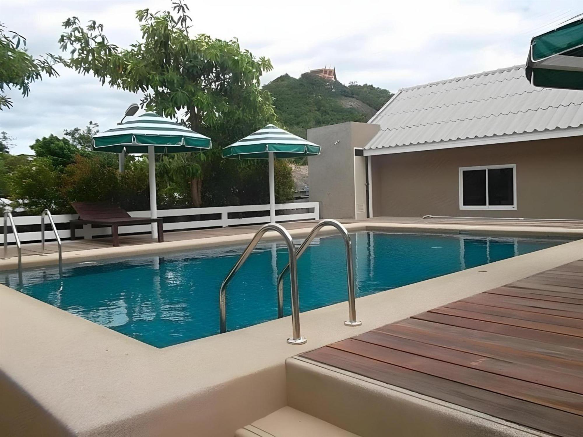 Highway Hotel Hua Hin