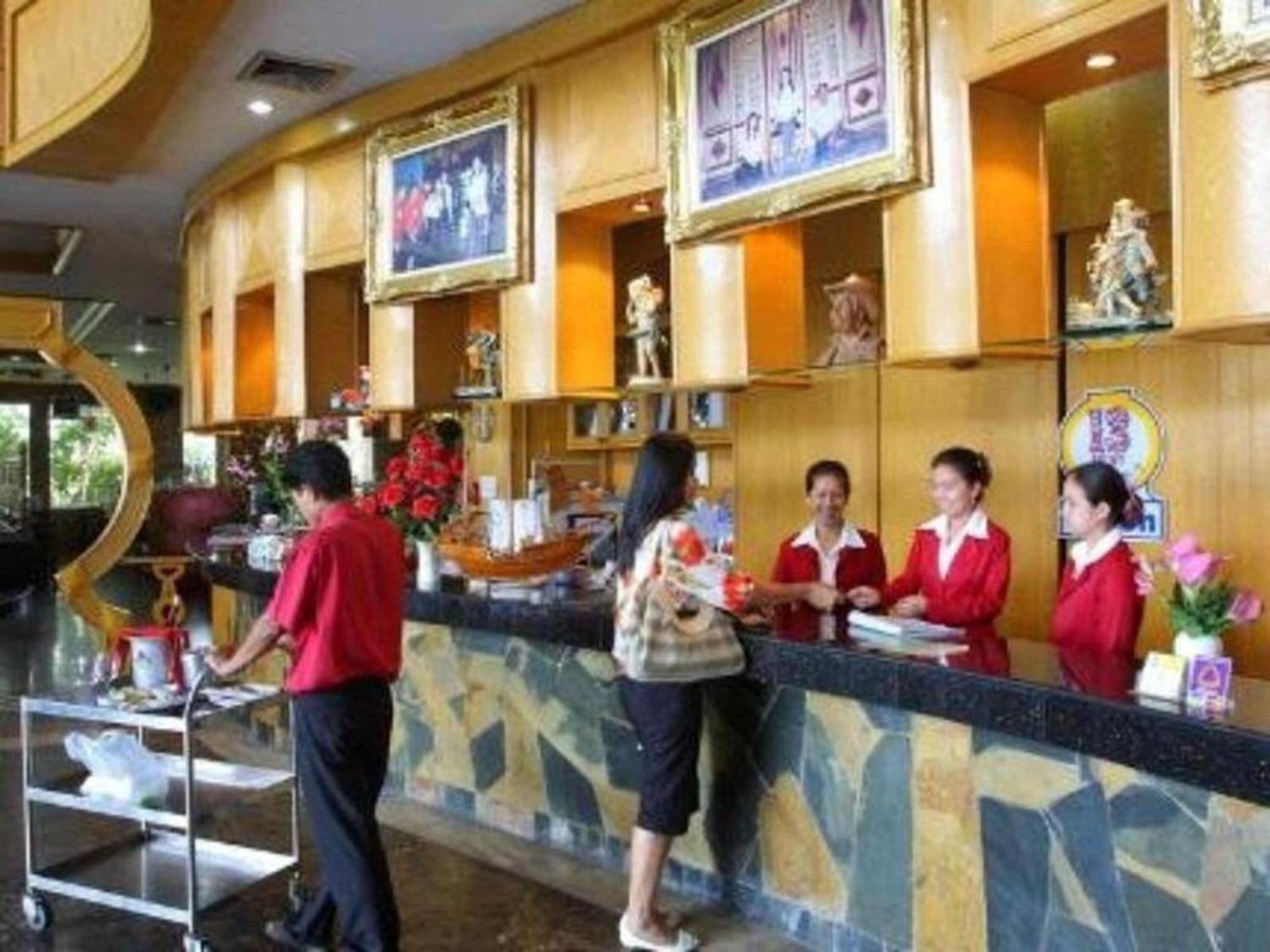 Oyo 75466 -13 Coins Bang Yai Hotel Nonthaburi