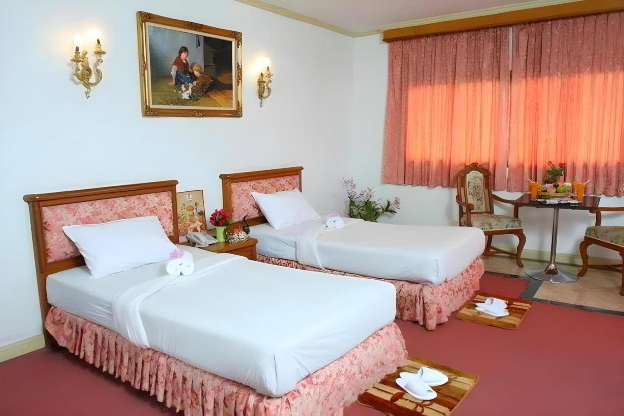 Oyo 75466 -13 Coins Bang Yai Hotel Nonthaburi