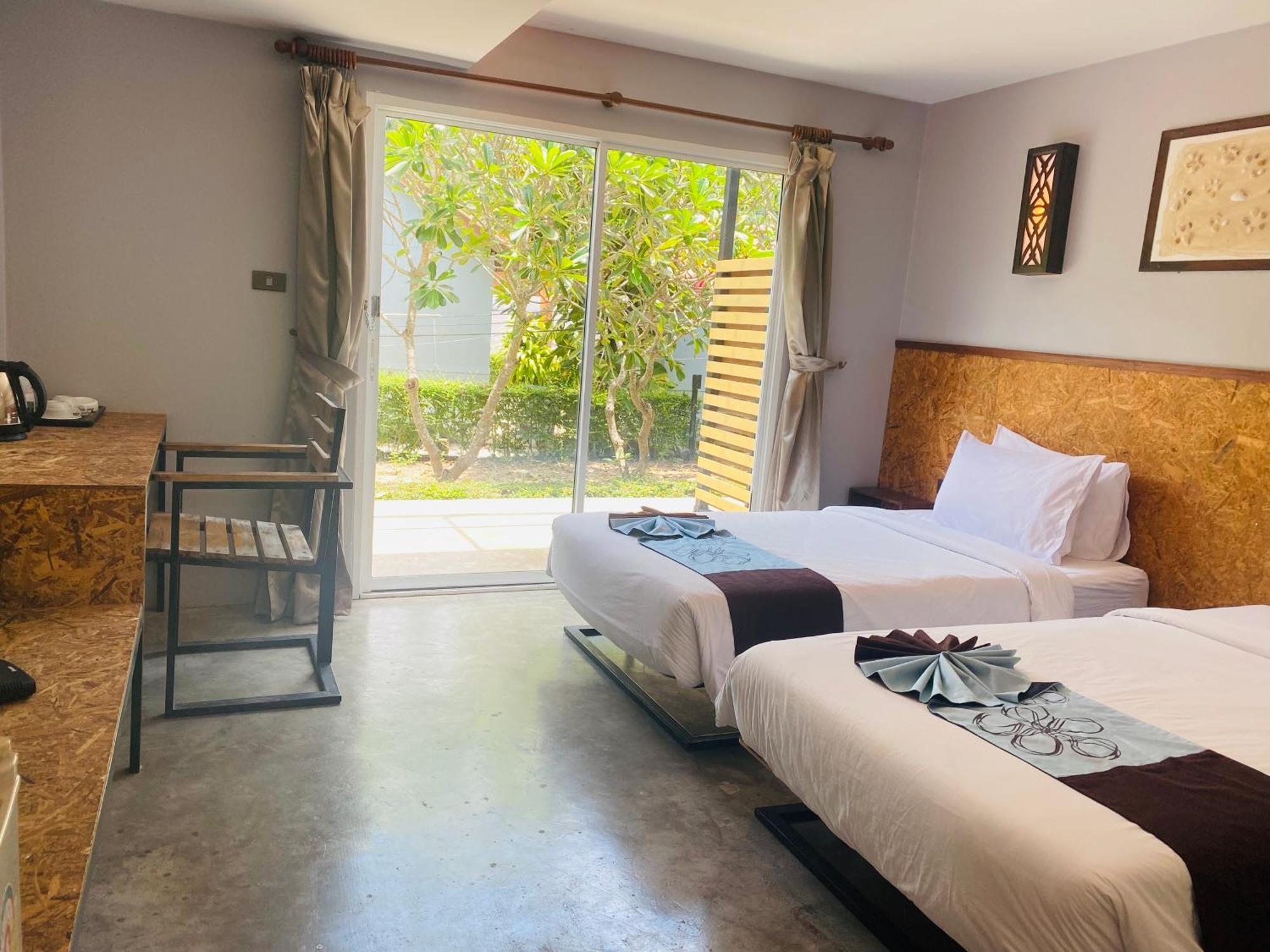 The Hip @ Hotel Phi Phi Don
