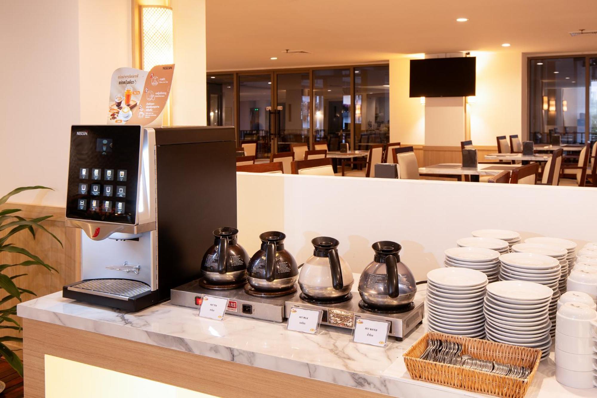Hotel Thani