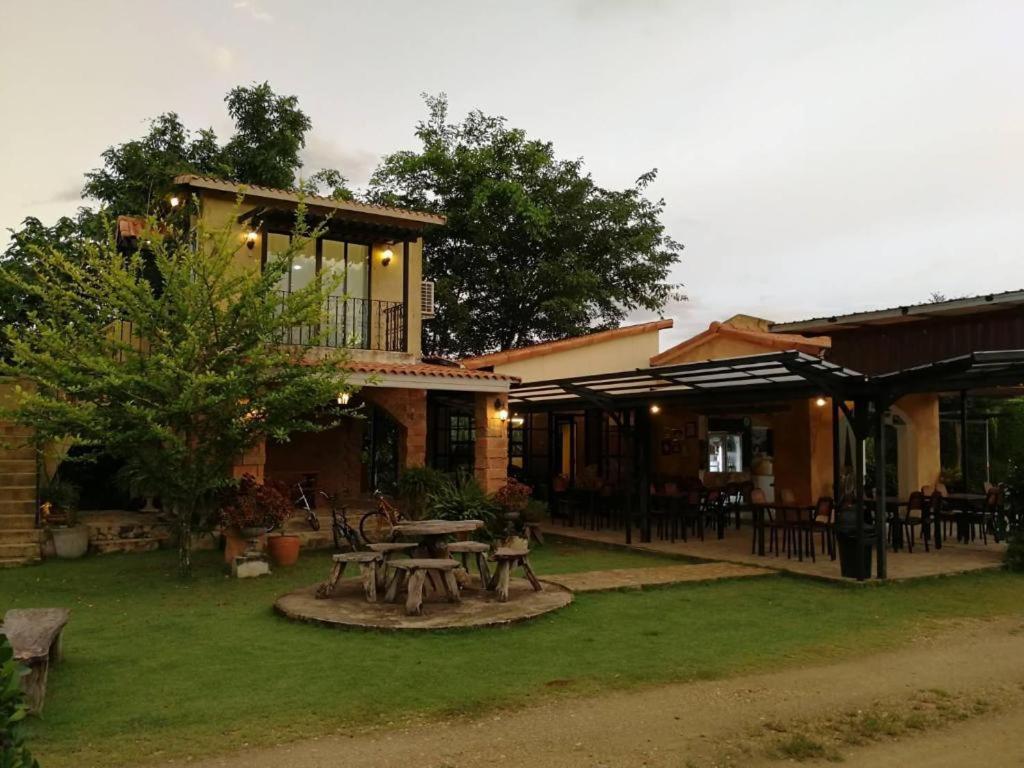 Tuscany Country Resort Suan Phueng