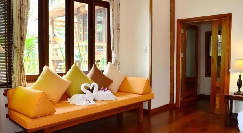 Khaothong Terrace Resort 3*