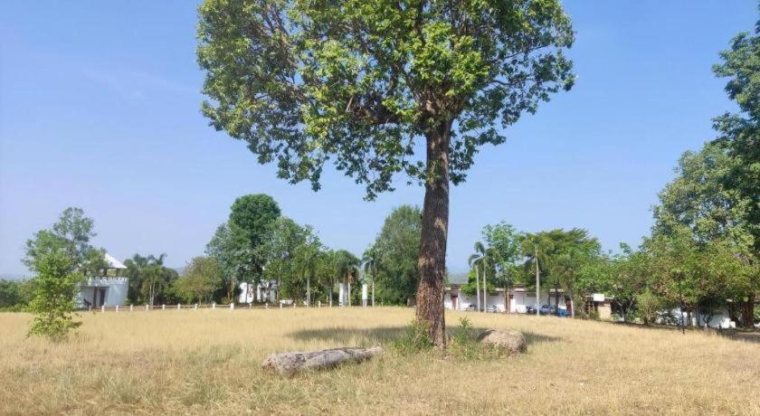 Banrai Pornsawun 3* Suan Phueng