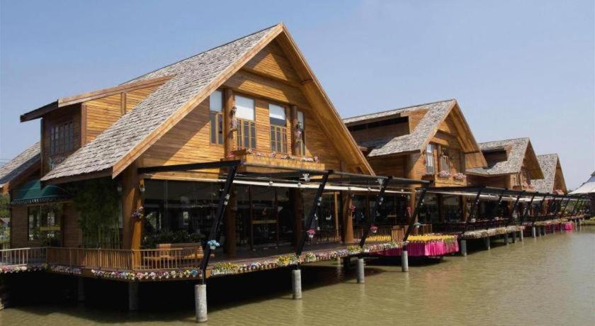 Lk Celestite Hotel