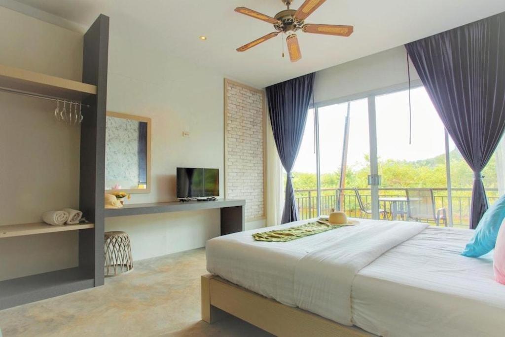 Capital O 729 Amantra View Resort