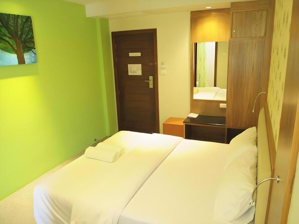 Hotel Phuket Ecozy Phuket