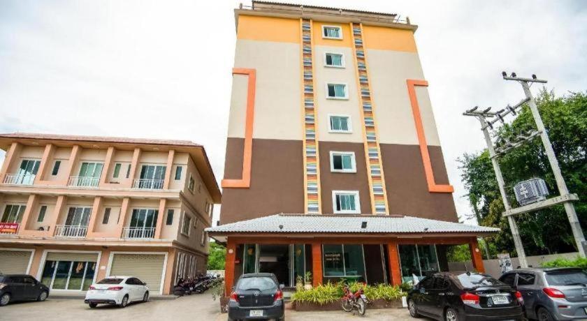 Hotel Oyo 314 The Space 2*