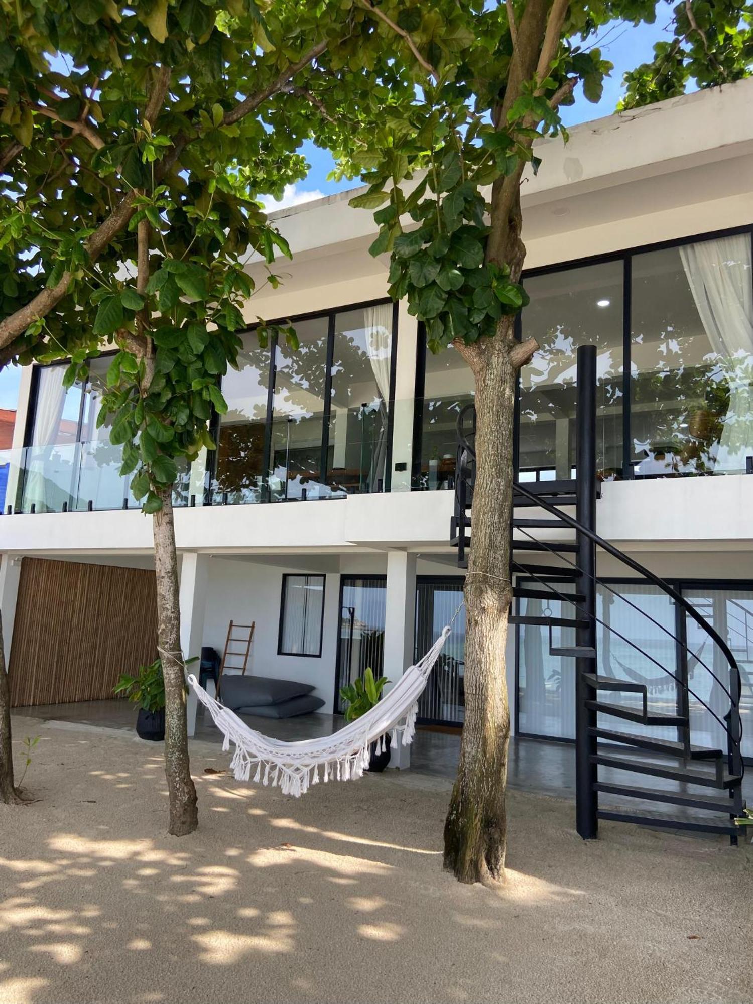 Muse&mingle Contemporary Beachfront Loft *