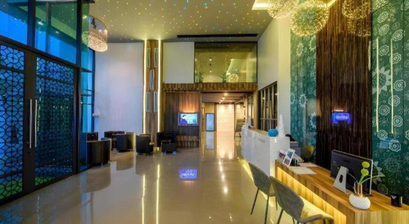 Hotel B2 Krabi Premier 4*