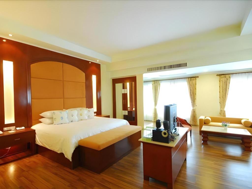 Hip Bangkok