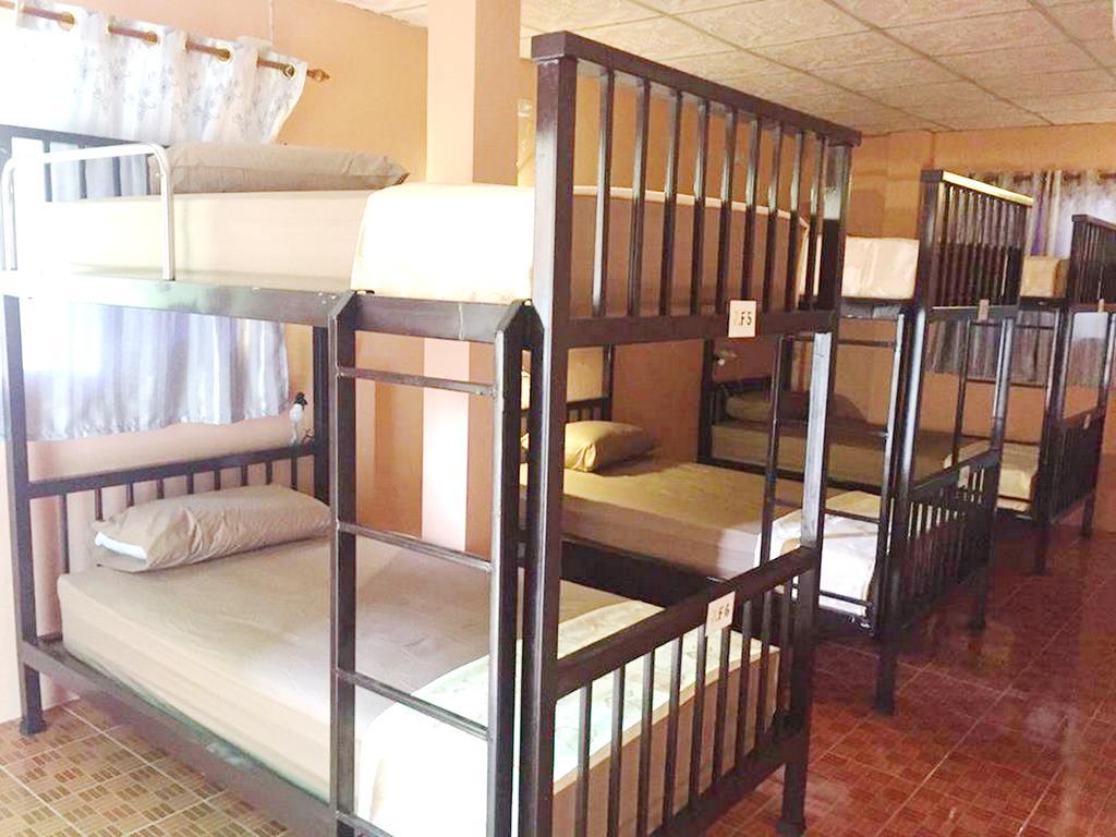 Jinda Hostel Koh Lanta