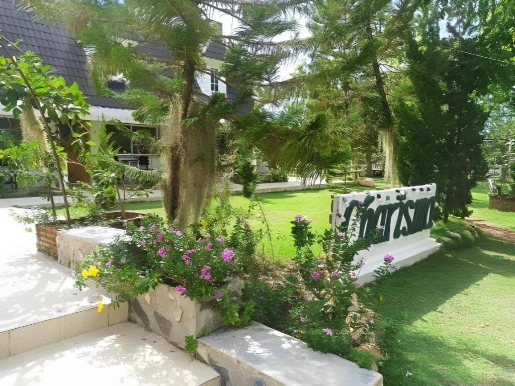 Charisma 3* Suan Phueng