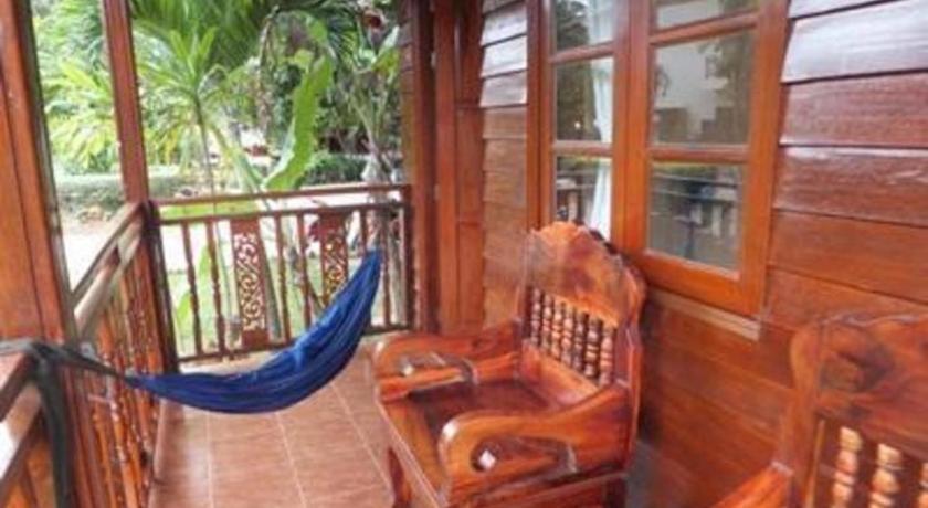 Phangan Rainbow Resort
