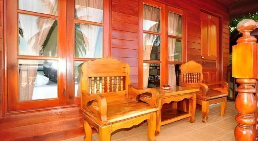 Phangan Rainbow 2*