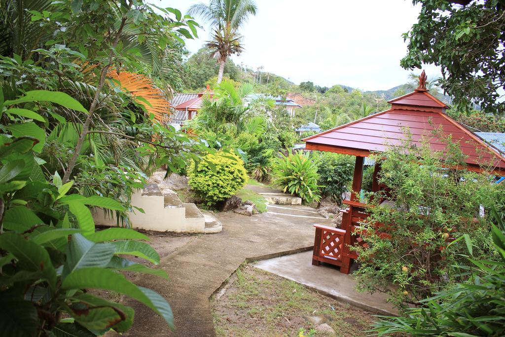 Resort Dragon Hut Haad Yao