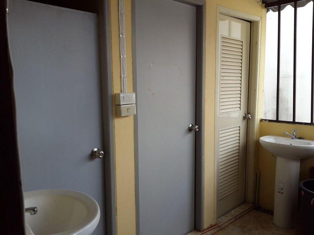 Guest house Seventeen 2*