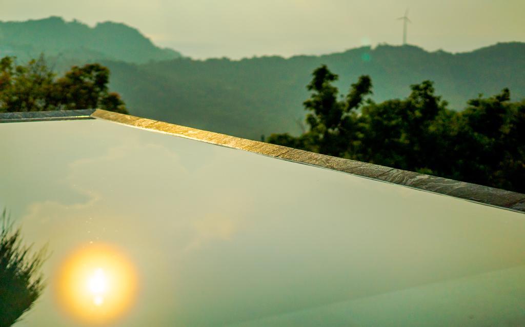 Horizon Luxury Pool * Koh Tao