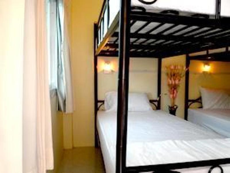 Guest house Seventeen 2*