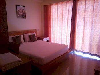 Hotel Orange 2*