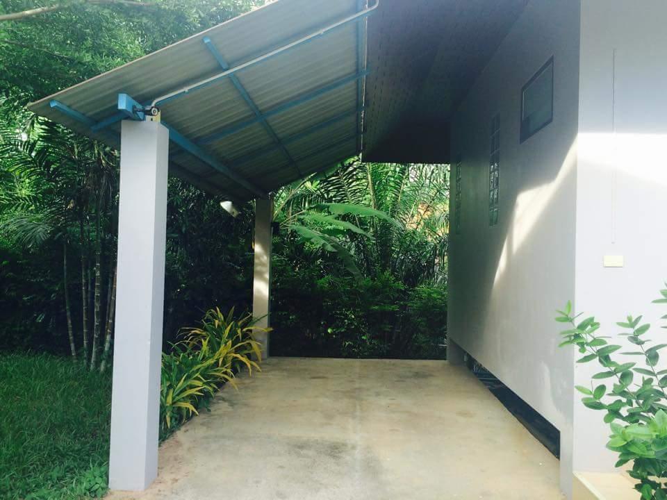 Baansuan Rimnam Resort 2*