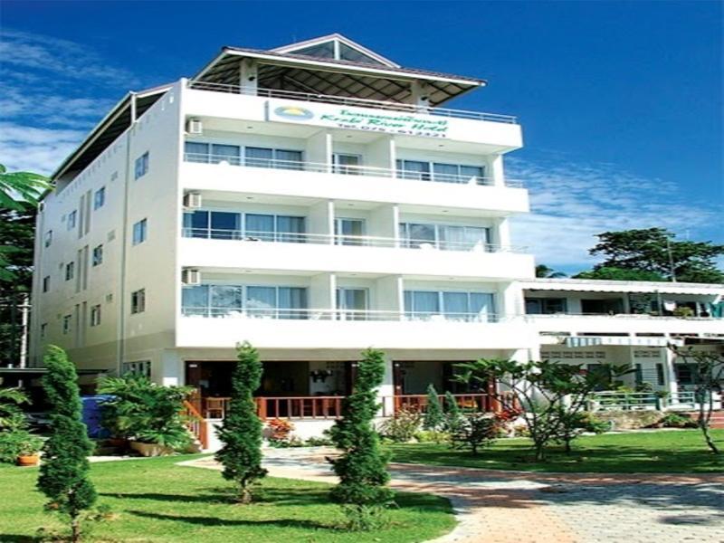 River Hotel