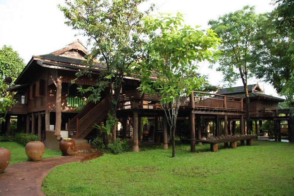 Resort Lanna Rice Barn