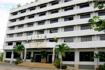 Boon Siam 3*