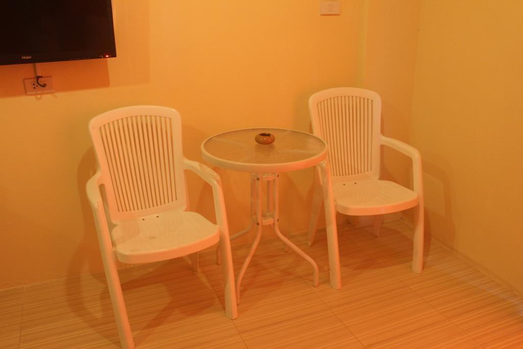 Nichakarn Massage & House Guest house