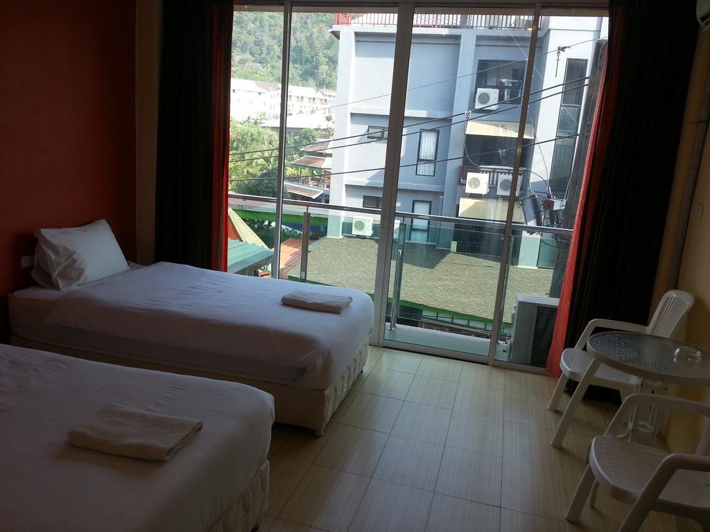 Guest house Nichakarn Massage & House *