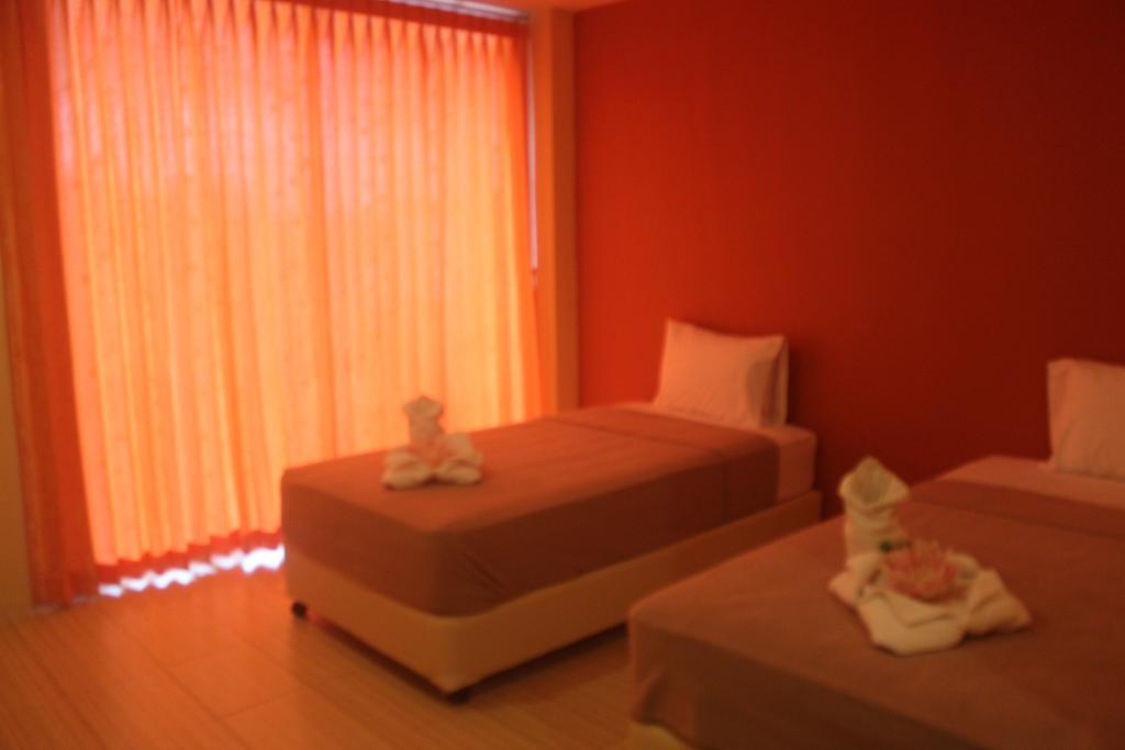 Guest house Nichakarn Massage & House *