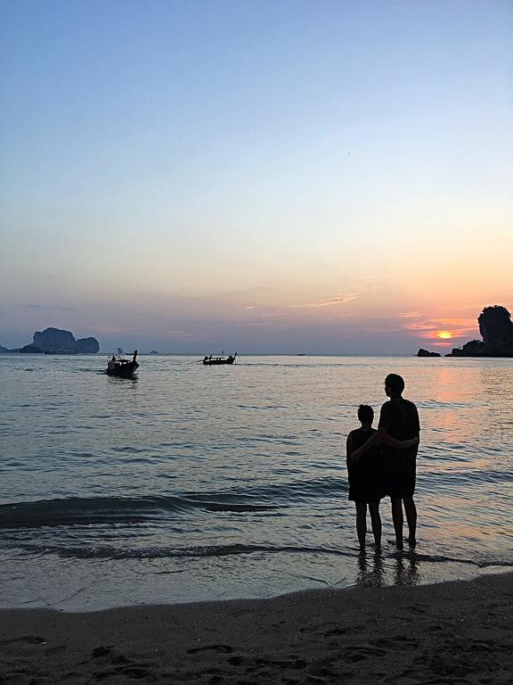Bay Tonsai Beach