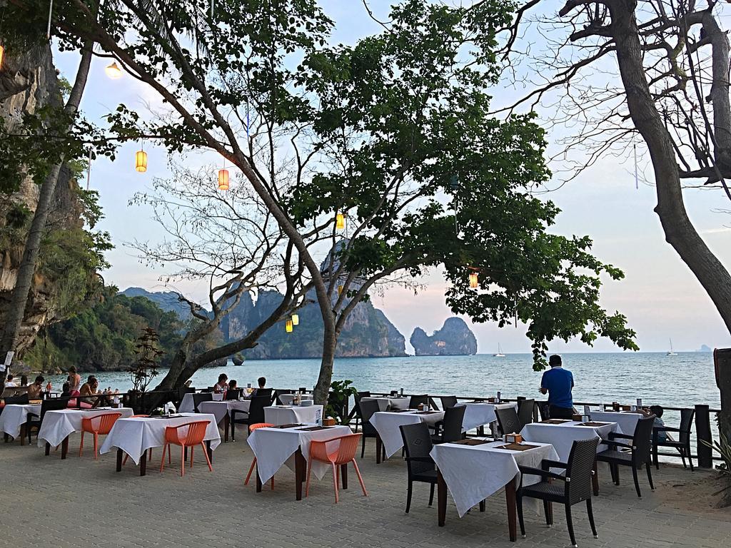 Bay Resort Tonsai Beach