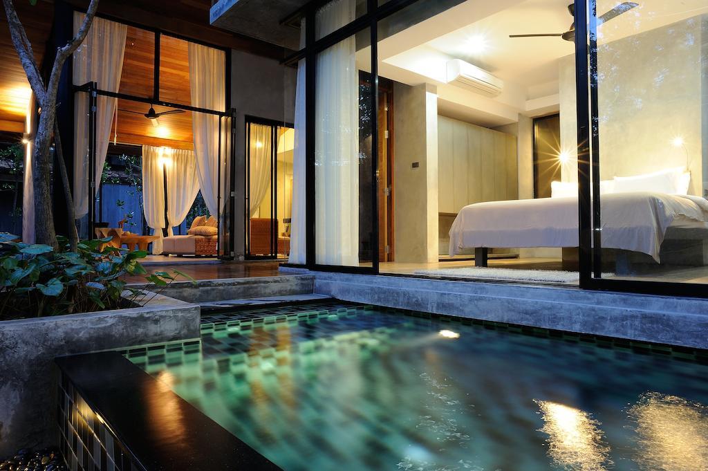 Thalanena By The 4*