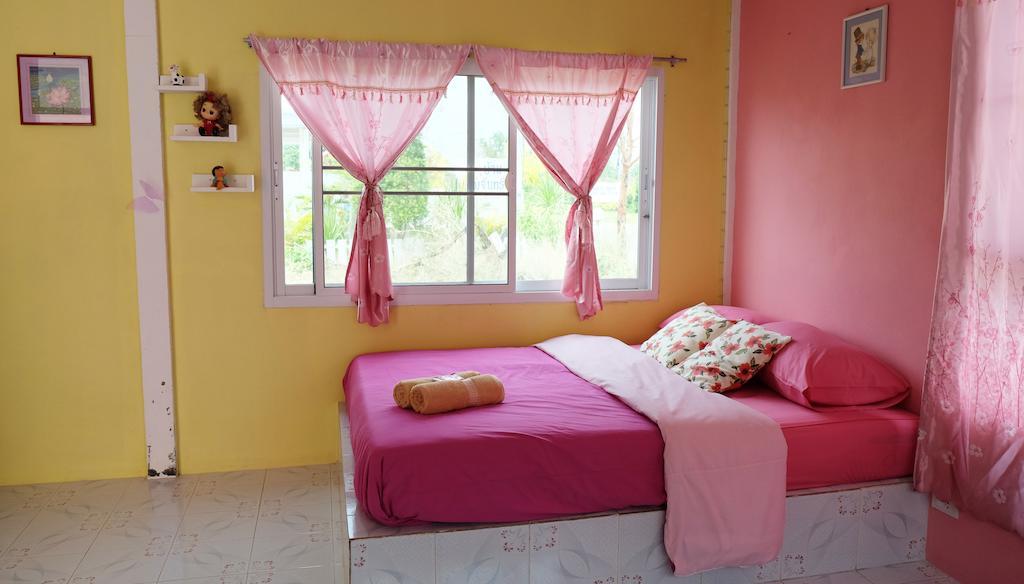 Resort Boathouse Suanphung 2*