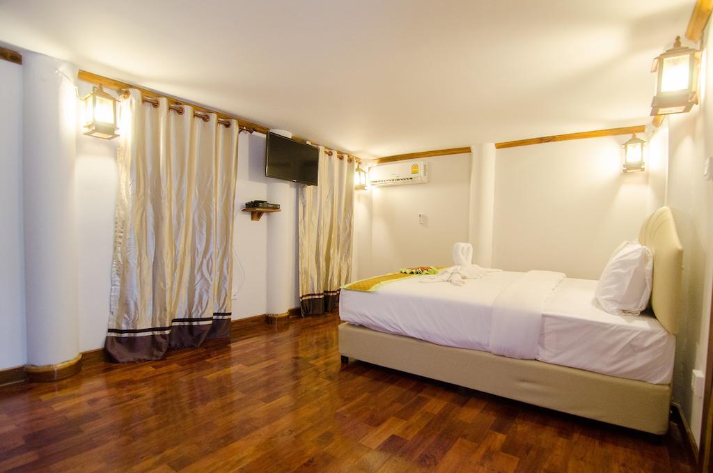 Resort The Phi Phi Don