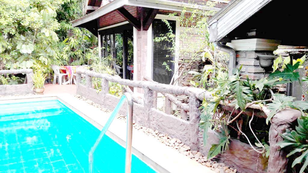 Villa Bb Pool