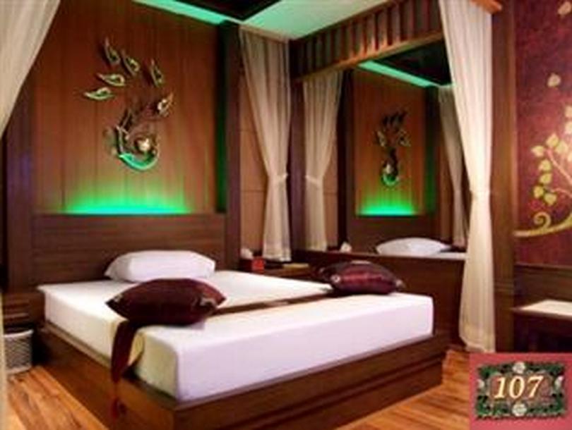 Hotel Pretty And