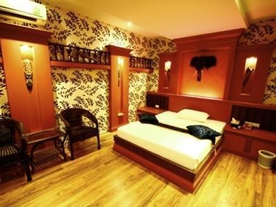 Hotel Pretty And Bangkok