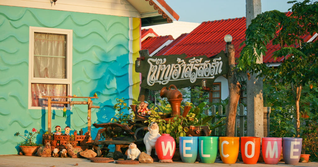 Resort Boathouse Suanphung Suan Phueng