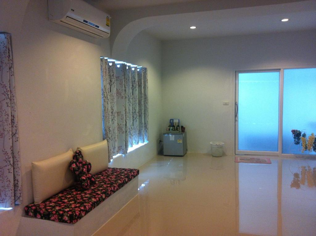 Suanmaihom 3*