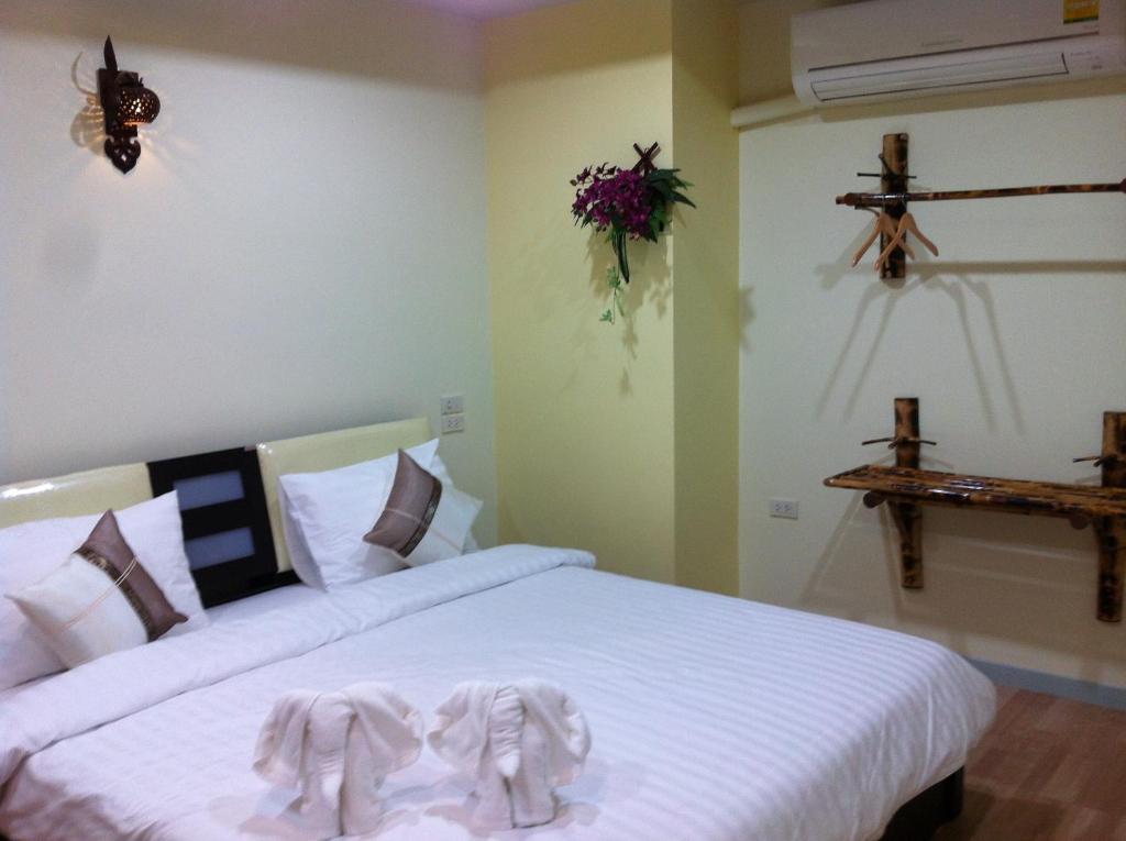 Charming 2* Suan Phueng