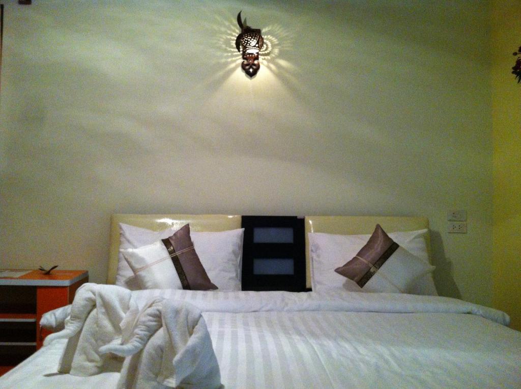 Charming 2* Suan Phueng