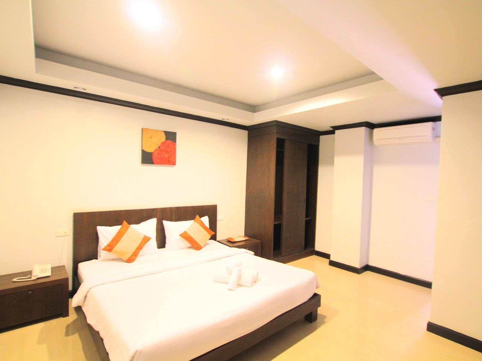 Napalai House & Guest house