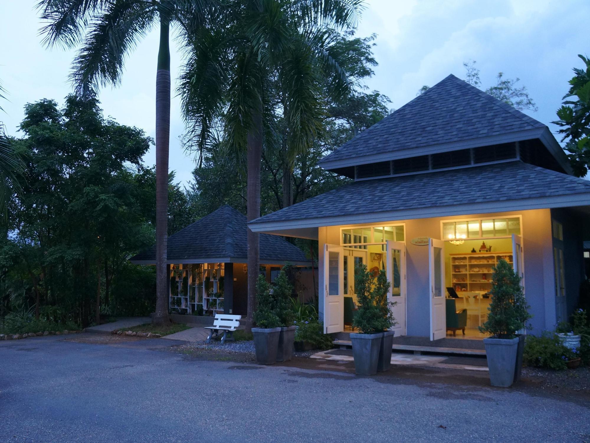 A Little 3* Krabi